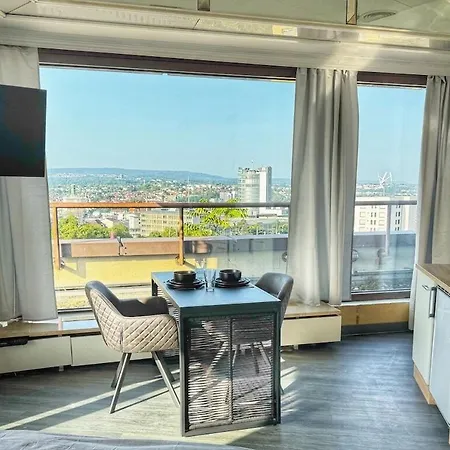 Apartman Zentrale Penthouse Mit Goldstadtblick *